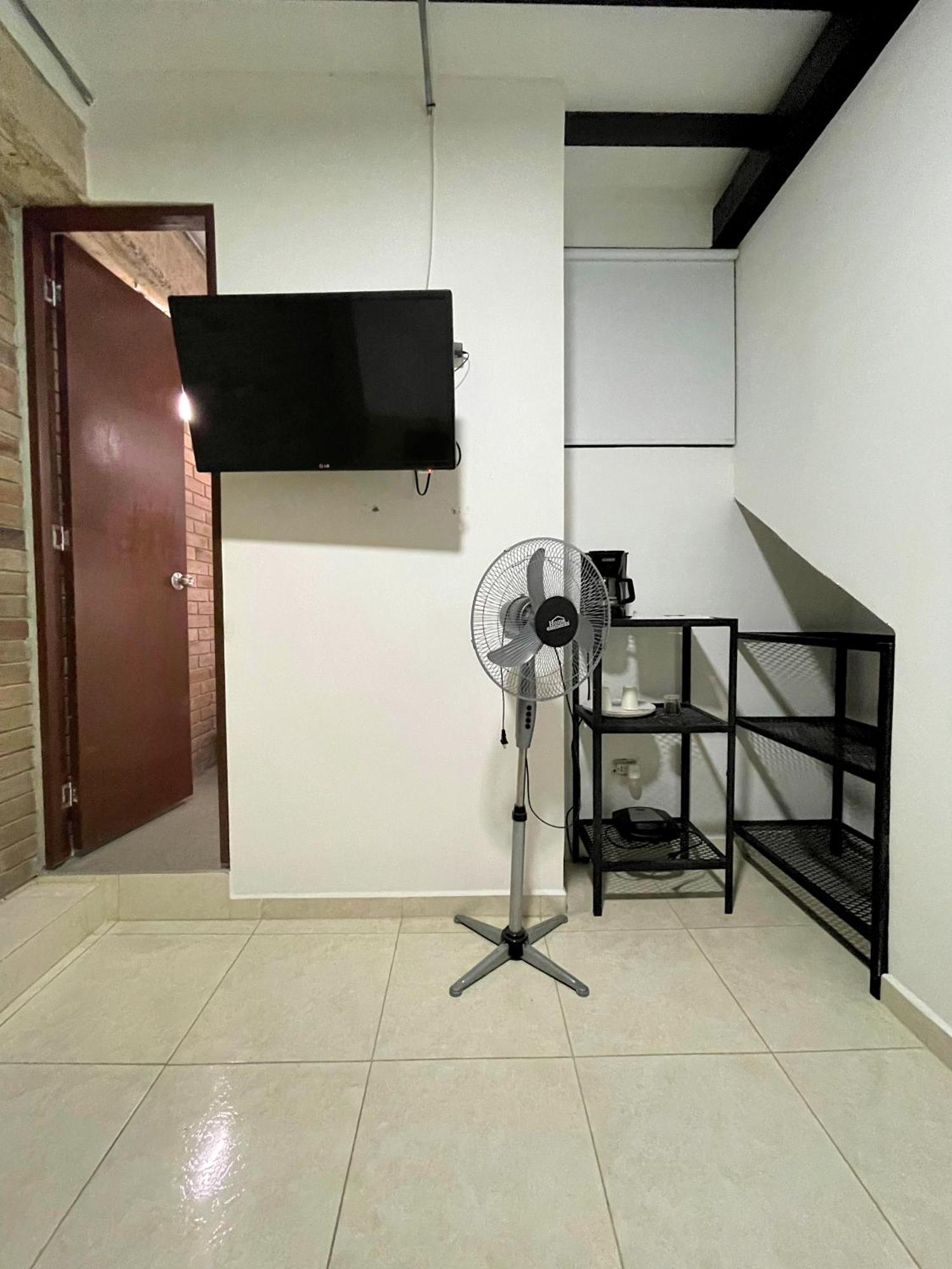 M1145 Aparta Loft Pereira Exteriör bild